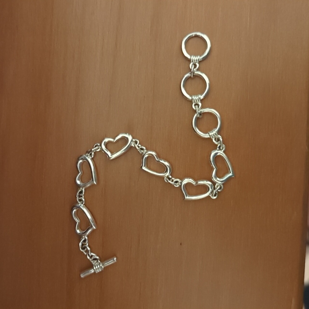 Montana Silversmith Heart link bracelet